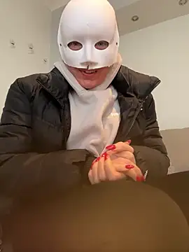 Snapshot of misscharlottezz chatting on December 9, 2024, 12:08 pm misscharlottezz online show from December 9, 2024, 12:08 pm