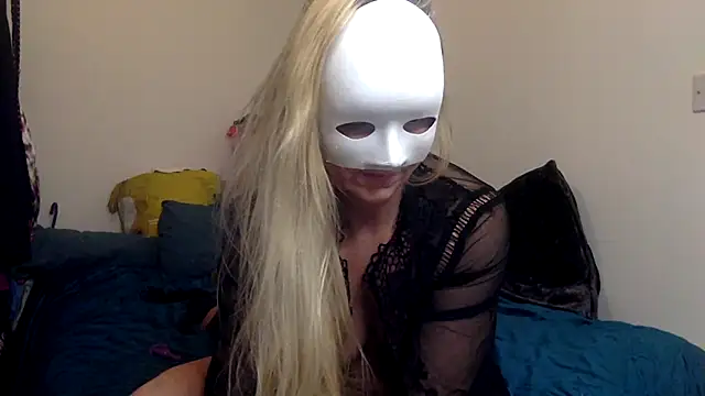 Snapshot of misscharlottezz chatting on March 12, 2025, 6:51 am misscharlottezz online show from March 12, 2025, 6:51 am