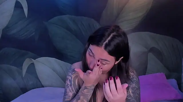 sweett dirty online show from November 5, 2025, 12:19 pm