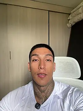 sendfer online show from October 23, 2025, 8:18 pm