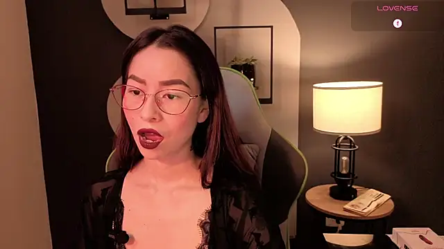 Snapshot of rosse_98_ chatting on July 17, 2026, 2:25 pm rosse 98 online show from July 17, 2026, 2:25 pm