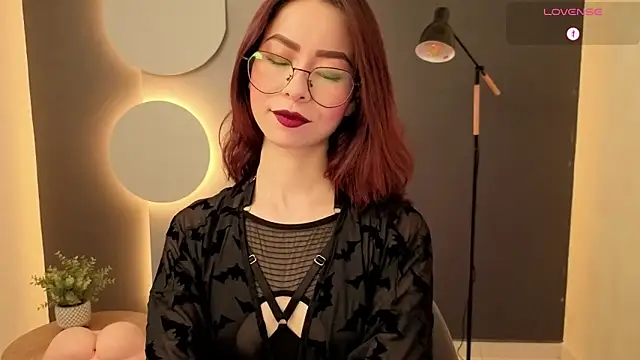 Snapshot of rosse_98_ chatting on October 29, 2025, 2:38 pm rosse 98 online show from October 29, 2025, 2:38 pm