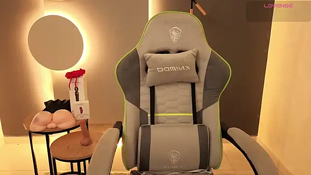 Snapshot of rosse_98_ chatting on February 7, 2026, 2:58 pm rosse 98 online show from February 7, 2026, 2:58 pm