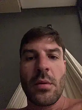 bruno106969 online show from March 6, 2026, 11:33 pm