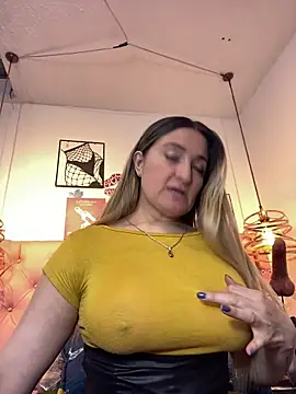 antonella87 online show from June 4, 2026, 11:20 pm