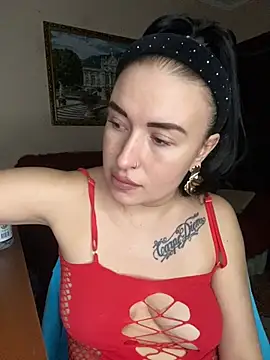 Snapshot of Roxana_Bell chatting on February 25, 2026, 3:45 pm Roxana Bell online show from February 25, 2026, 3:45 pm