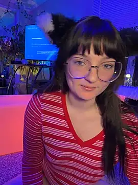 urpuppymoon online show from February 21, 2026, 8:38 am