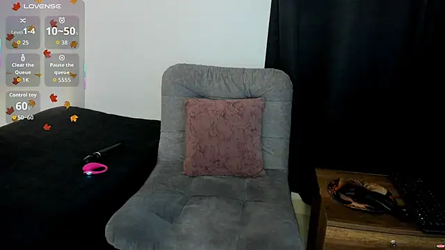 liily moore online show from May 9, 2026, 5:22 am