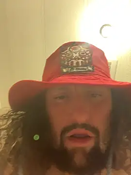 BobbyQ29 online show from December 4, 2025, 2:27 pm