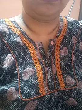 Ravina patil1 online show from March 6, 2025, 7:47 am