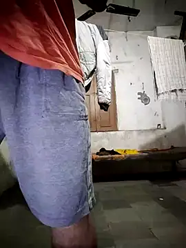 StayAway1212 online show from January 29, 2025, 6:28 pm