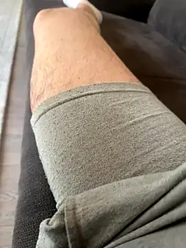 lazoglu0061 online show from December 3, 2025, 8:58 am