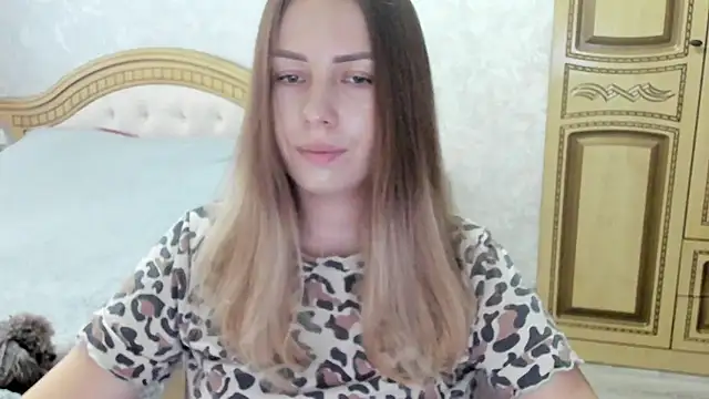 Mia shy1 online show from November 16, 2025, 6:40 am