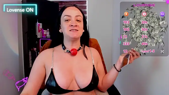 sara goodgirl13 online show from March 15, 2026, 2:46 pm