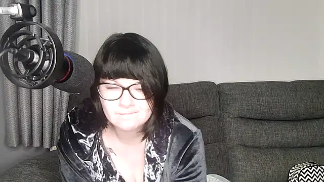 SquirtingIrishShannon online show from February 4, 2025, 6:27 pm