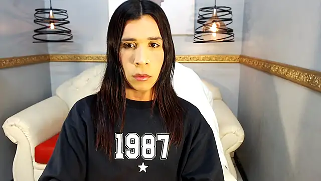 SaraSofia44 online show from February 6, 2026, 5:14 am