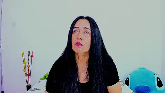 HorniestMilf online show from February 6, 2026, 9:33 pm