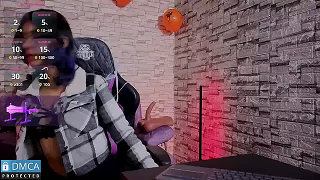 BellaOdisea online show from October 27, 2025, 11:27 pm