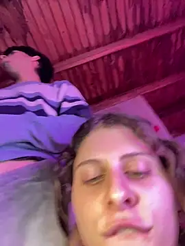 FlorBich online show from April 21, 2026, 7:04 am