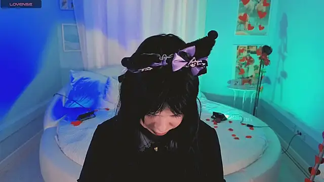 Lil Amelie online show from February 18, 2026, 9:06 am