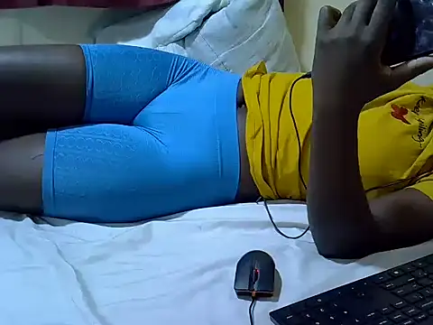 Sweet chico2 online show from November 16, 2025, 6:34 pm