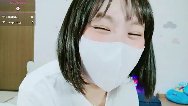 Snapshot of _Iroha_99 chatting on June 15, 2026, 2:50 pm Iroha 99 online show from June 15, 2026, 2:50 pm