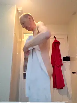 fastfun2012 online show from December 25, 2024, 9:02 am