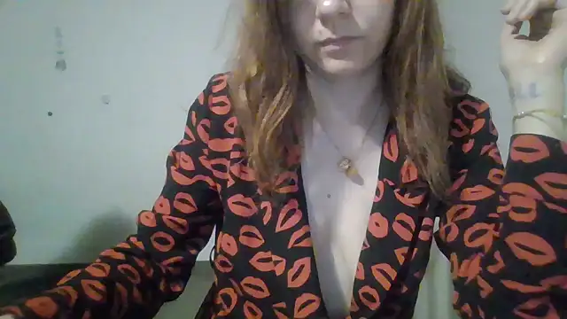 JasmineGlamour online show from November 30, 2025, 4:30 pm