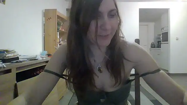Snapshot of JasmineGlamour chatting on February 8, 2026, 3:15 am JasmineGlamour online show from February 8, 2026, 3:15 am