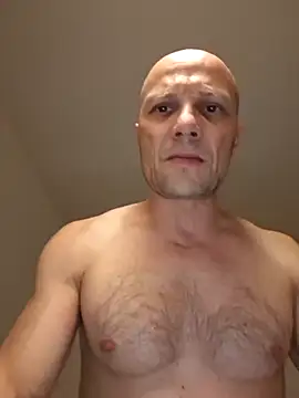 wedge75 online show from April 12, 2026, 5:05 pm