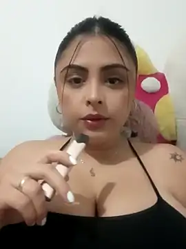 MelannyBell online show from February 16, 2025, 8:55 pm