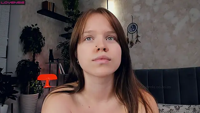 Snapshot of NicoleSkyt chatting on March 2, 2025, 4:47 pm NicoleSkyt online show from March 2, 2025, 4:47 pm