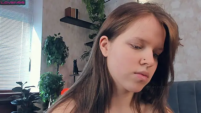 Snapshot of NicoleSkyt chatting on March 9, 2025, 10:19 am NicoleSkyt online show from March 9, 2025, 10:19 am