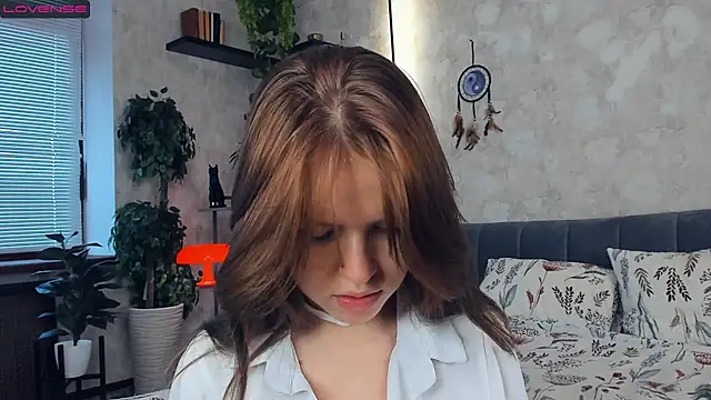 Snapshot of NicoleSkyt chatting on March 12, 2025, 7:35 am NicoleSkyt online show from March 12, 2025, 7:35 am