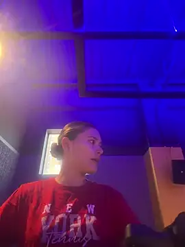 AntonelaDaly online show from February 4, 2026, 2:01 pm