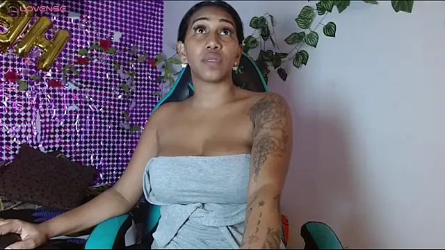 Kristel lee online show from November 28, 2025, 7:47 pm