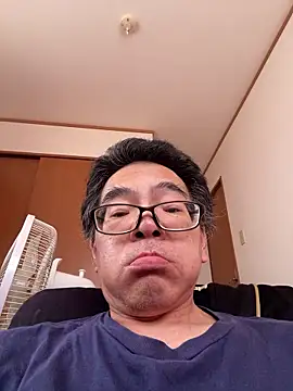 Snapshot of htgod chatting on June 14, 2026, 1:35 am htgod online show from June 14, 2026, 1:35 am