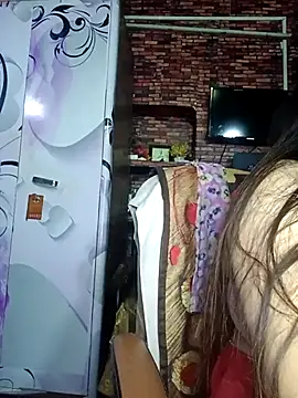 albelasummi702 online show from February 28, 2026, 2:33 am