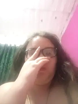 Snapshot of loba9706 chatting on December 23, 2025, 6:23 am loba9706 online show from December 23, 2025, 6:23 am