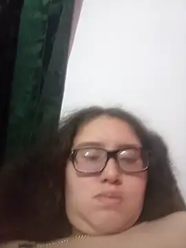 Snapshot of loba9706 chatting on October 17, 2025, 9:34 am loba9706 online show from October 17, 2025, 9:34 am