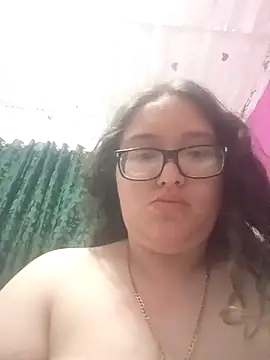 Snapshot of loba9706 chatting on January 17, 2026, 6:28 am loba9706 online show from January 17, 2026, 6:28 am