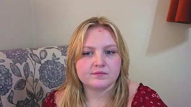 PhatAssBlond online show from March 27, 2026, 3:37 am