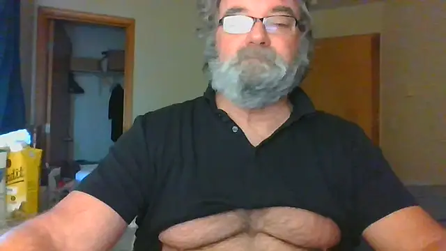 Snapshot of Doherty10 chatting on June 19, 2026, 5:41 pm Doherty10 online show from June 19, 2026, 5:41 pm