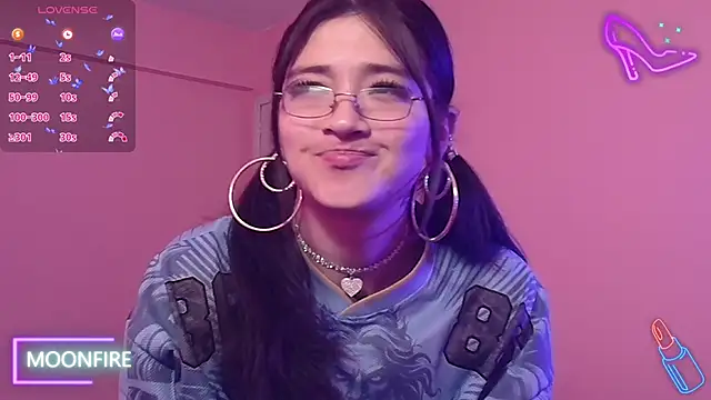 moonfiredancer online show from November 27, 2025, 11:10 am