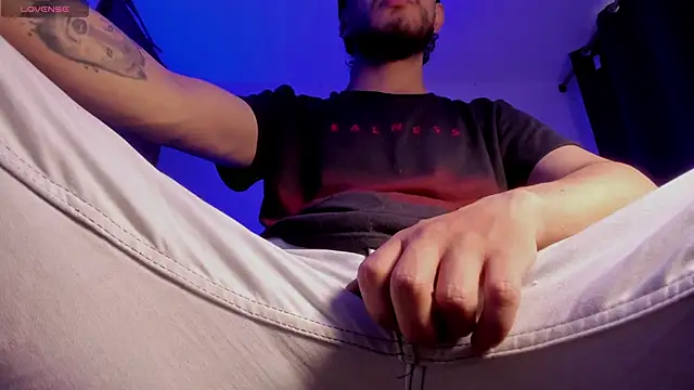 s sven03 online show from March 6, 2026, 10:49 pm