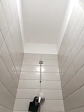 Julien emperor online show from March 9, 2026, 8:12 pm