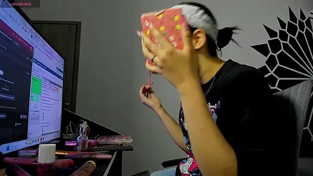 Rubi Sky online show from March 8, 2025, 4:56 am