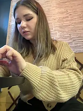 PumaShyXD online show from February 16, 2025, 2:21 pm