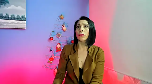 Snapshot of AdelleLennox_cg chatting on December 31, 2024, 11:20 am AdelleLennox cg online show from December 31, 2024, 11:20 am