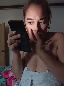 Snapshot of Amelia1_ chatting on May 13, 2026, 7:54 pm Amelia1 online show from May 13, 2026, 7:54 pm